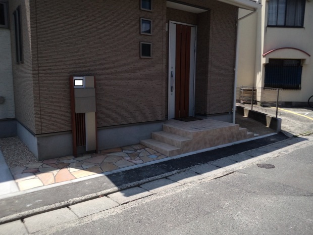 �V�z�O�\�{�H��@��܂��@�S�̑��@�����s����